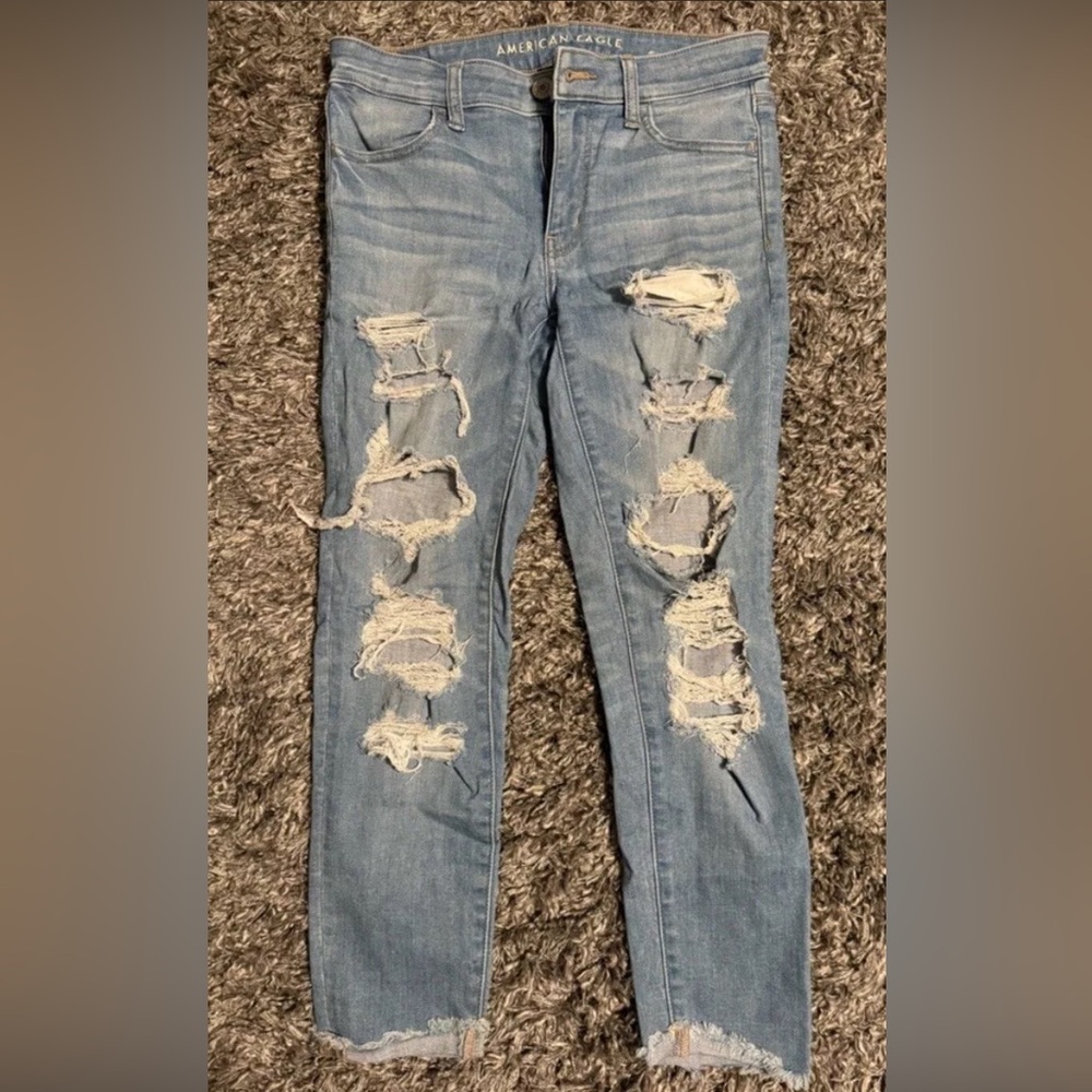 American Eagle Jegging Crop size 6 distressed light wash mid-high rise - Picture 1 of 6